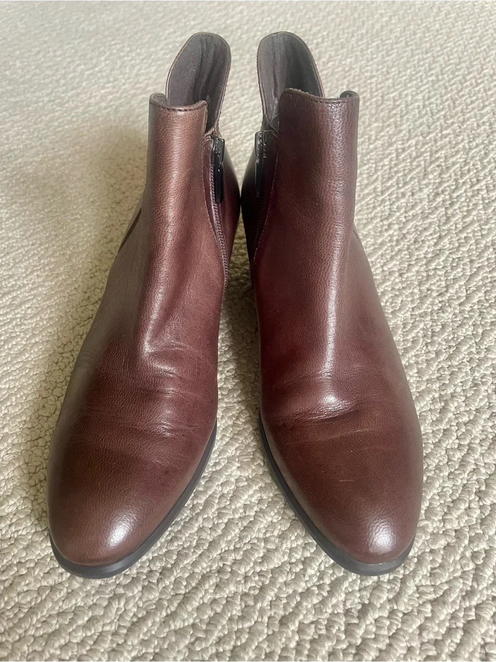 Munro Brown Leather Ankle Booties